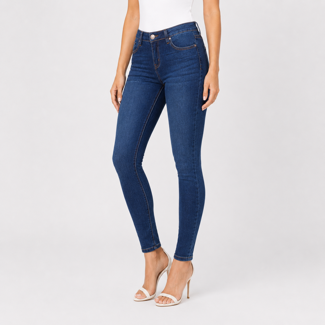 BS679